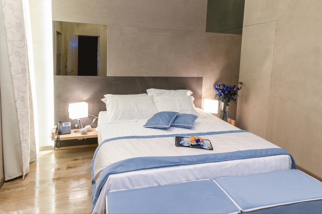 Sun Luxury Pantheon Roma