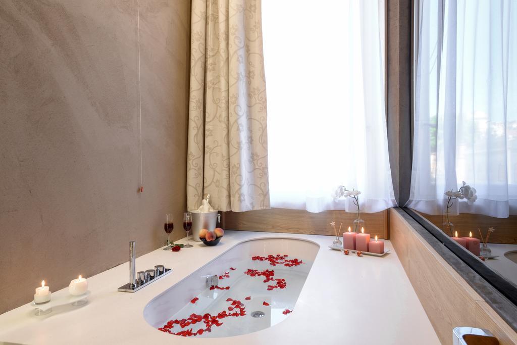 Sun Luxury Pantheon Roma