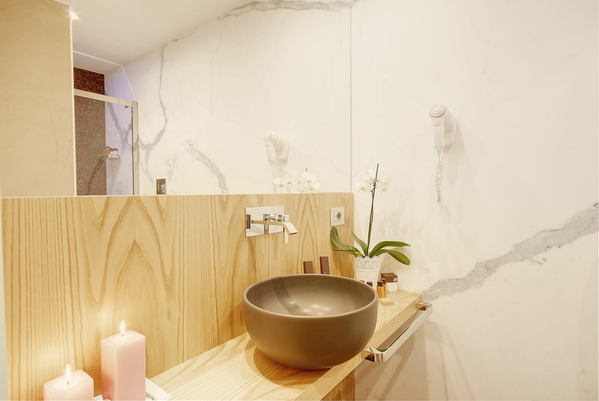 Sun Luxury Pantheon